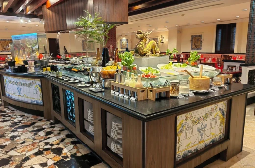 50%Off: A Luxurious Stay Awaits at Heritage Hotel Manila's Deluxe or Club Rooms with optional Buffet Breakfast - Image 2